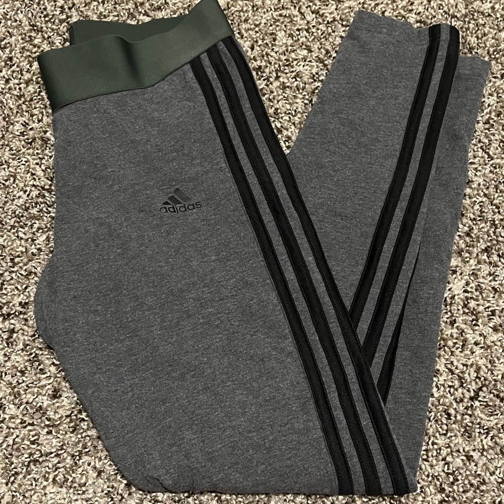 Adidas Essentials Black/Gray 3 Stripe Leggings